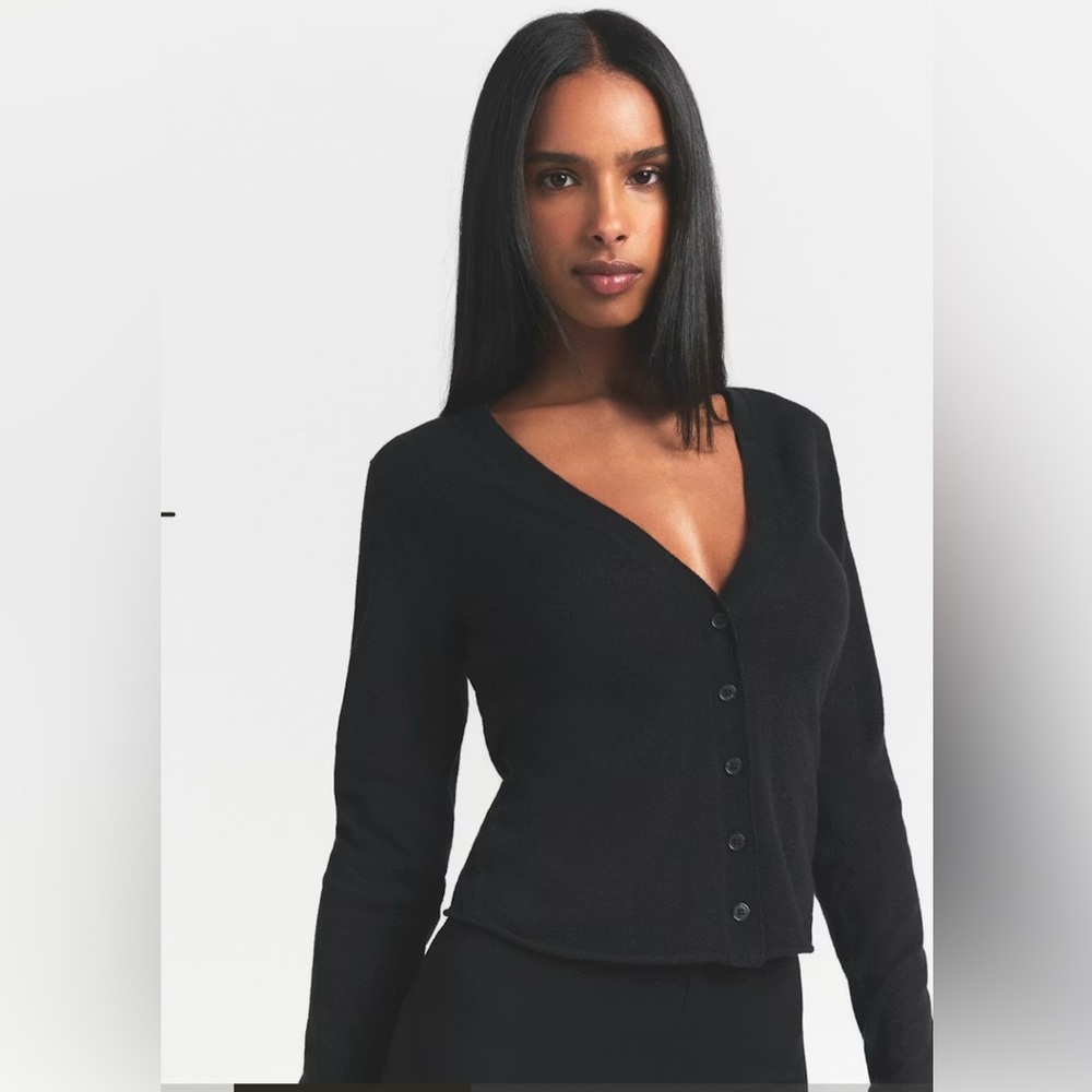 SKIMS Black Featherweight Cashmere Cardigan XS NWOT